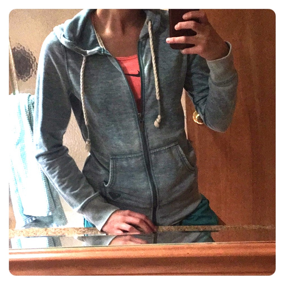 Rocky Zip Up